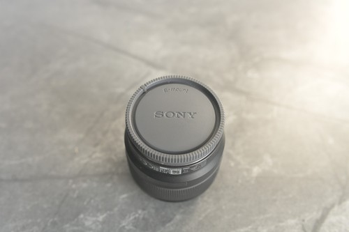Sony 50mm 8 prime lens - 50mm,