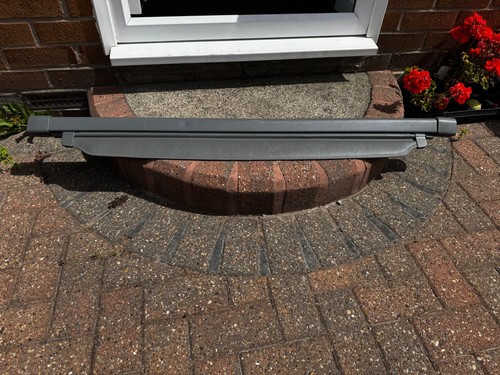 Parcel shelf load cover - shelf,