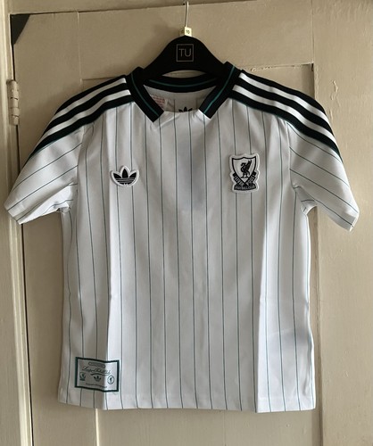 Liverpool terrace shirt 8 - liverpool,