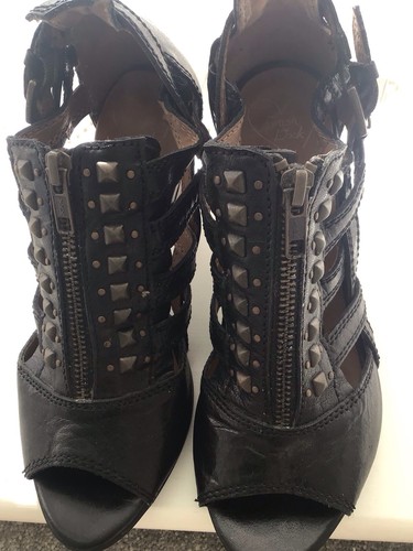 Ladies studded zip - studded, leather