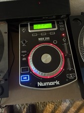 Numark DJ NDX200 Professional CD Player Mixer Pair