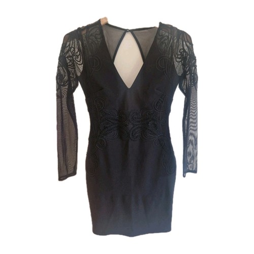Lipsy london black - london,