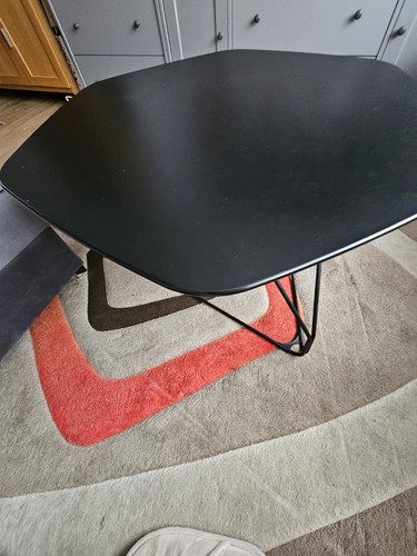 Polygon wire coffee table - coffee,