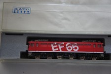 KATO N-GAUGE EF65 LOCOMOTIVE 3011-1 ELECTRIC TRAIN