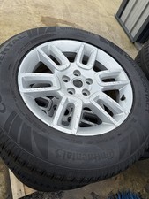 Land Rover Defender New Wheels