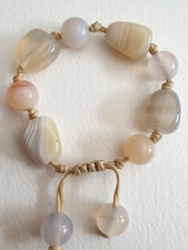 LOVELY LOLA ROSE GREY / CREAM AGATE & QUARTZ SEMI PRECIOUS GEMSTONE BRACELET VGC