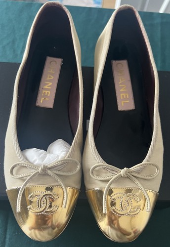 Chanel classic cap - chanel, cap-toe