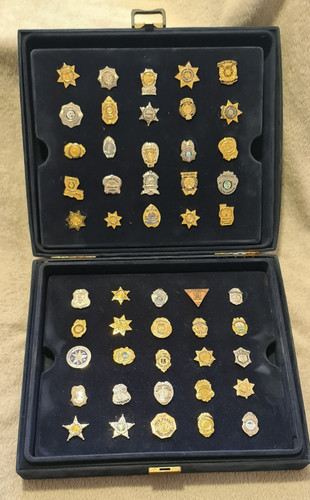 The authentic police - us, badge