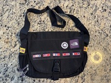 VTG The North Face White Shoulder Bag Nylon Trans-Antarctica Expedition 90 Flags