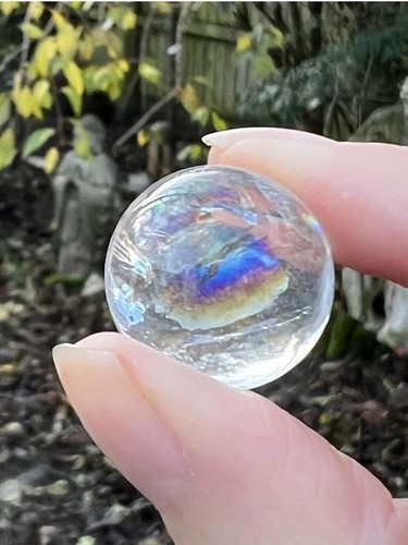 Clear rainbow quartz - clear,