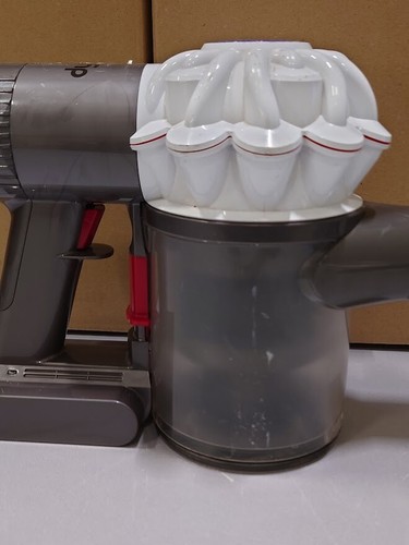 Dyson vacuum cleaner - dyson, v6