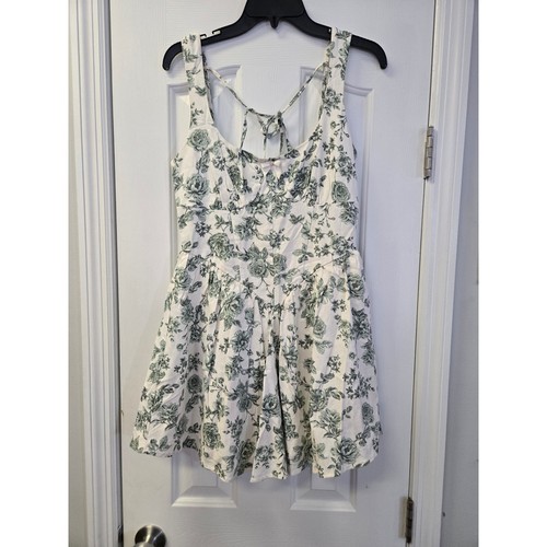 Francescas green white floral - francescas,