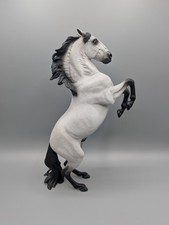 Breyer Traditional Horse •