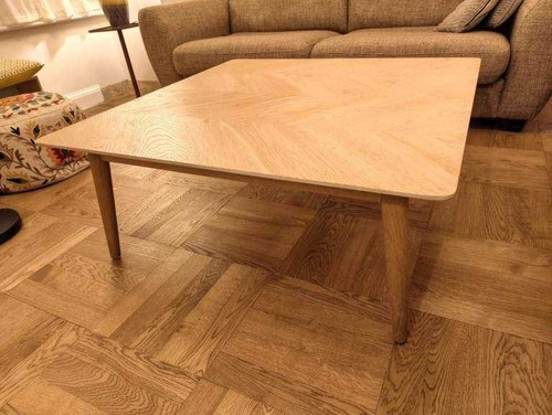 Gallery direct milano - milano, oak