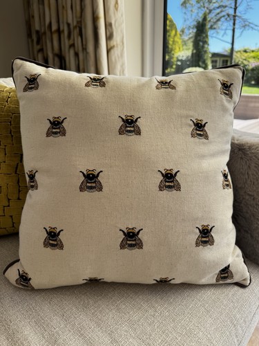 Neutral beige brown - m&s, bee