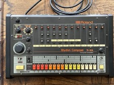 ROLAND TR-808 with Kenton Midi