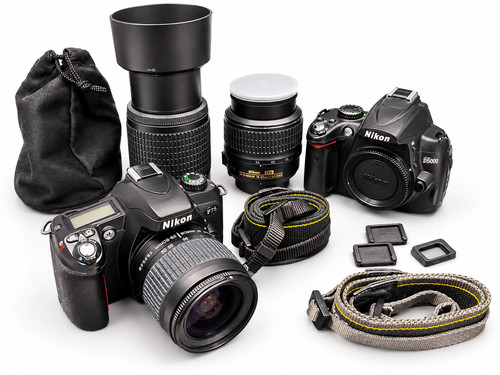 Nikon d5000 dslr f75 18 - nikon, +