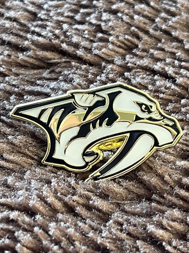 Nashville predators stunning - nashville,