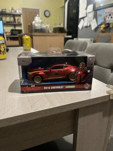 Jada iron man 2016 chevrolet - iron,