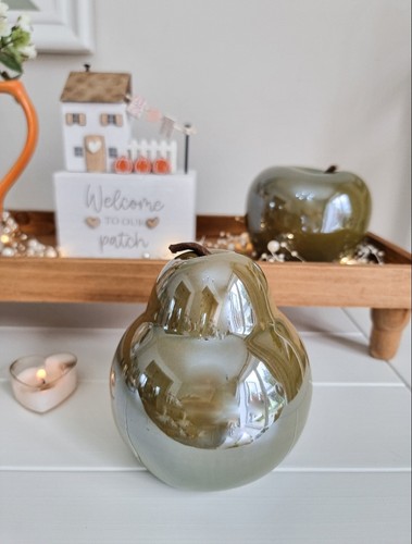 Stunning earth green glazed - earth,