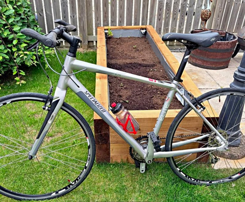Specialized hybrid bike - specialized,