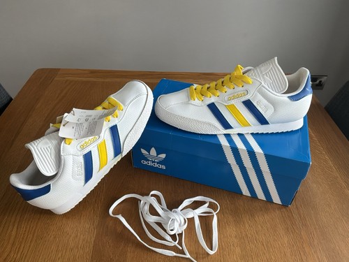 Commissioned leeds united - commissioned,