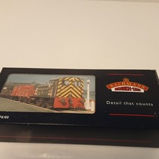 BACHMANN 'OO' GAUGE 31-337B 04 Shunter BR Green With Wasp Stripes