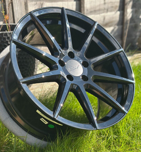 Tsw clypse alloy wheels - alloy,