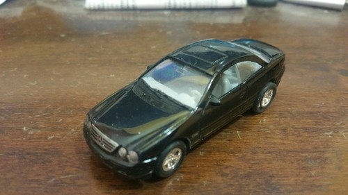 Welly mercedes benz cl - 1/60,