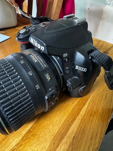 Nikon d3000 dslr camera with - d3000,