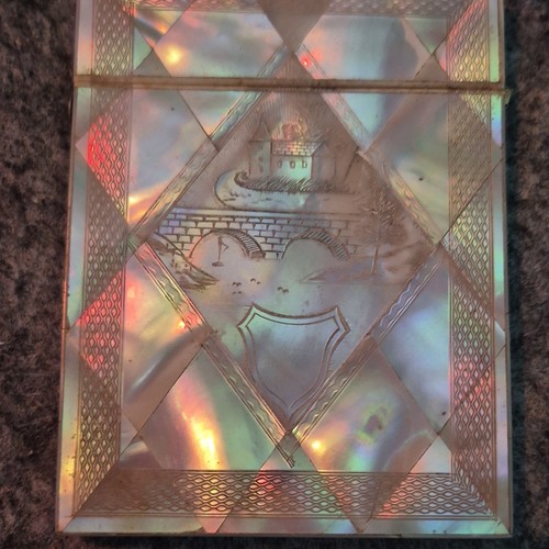 Mother pearl inlaid - pearl, hinged