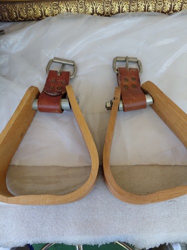 Western stirrups - western,