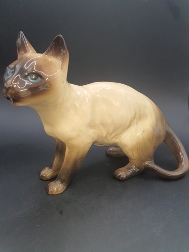 Siamese ceramic cat figure - ceramic,
