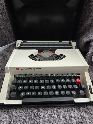 Vintage olympia olympiette - olympia,