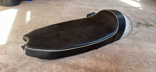 Cafe racer seat wideline - racer,