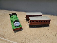 Tomy Trackmaster Thomas The Tank Engine Train Oliver and Carriages 