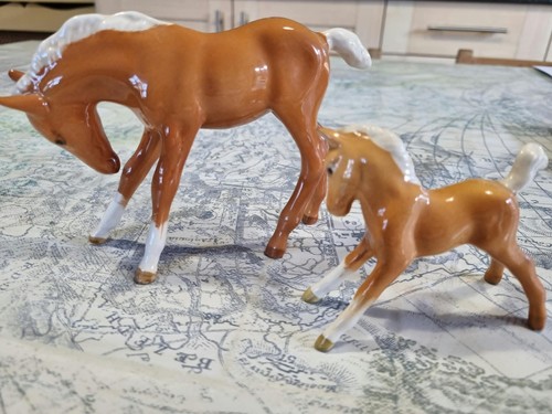 Beswick palomino horse 947 - beswick,