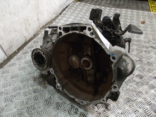 Audi manual speed gearbox - audi,