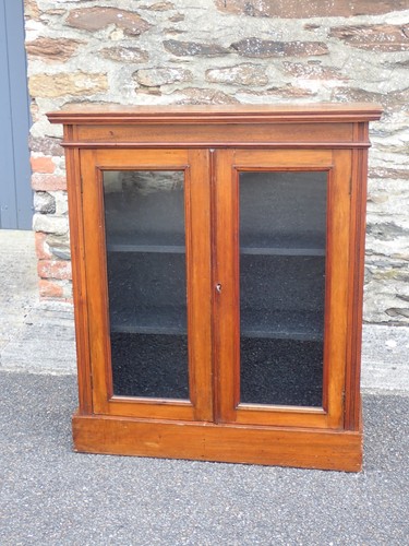 Vintage mahogany glazed