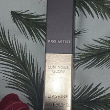 Boots No7 Pro Artist Luminous