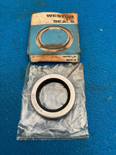 FORD FRONT HUB OIL SEAL FORD