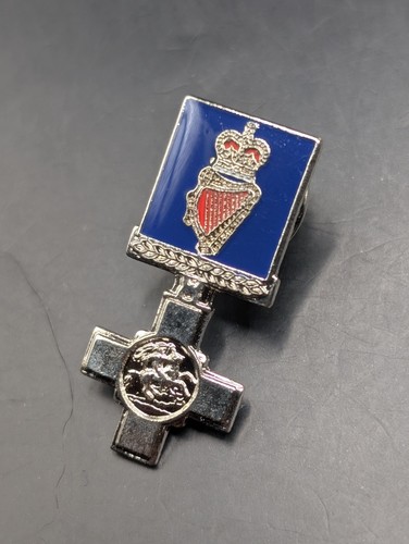 Ruc george cross enamel pin - enamel,