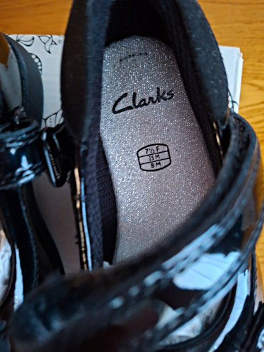 Clarks girls black patent mary - clarks,