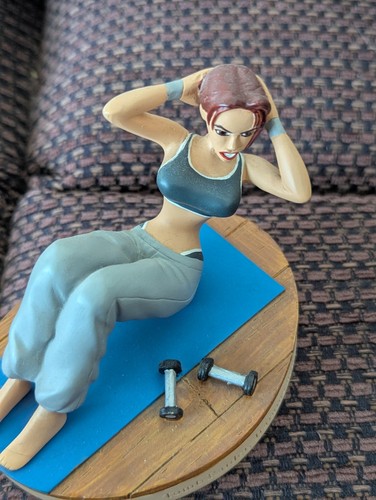 Lara croft atlas - lara, editions