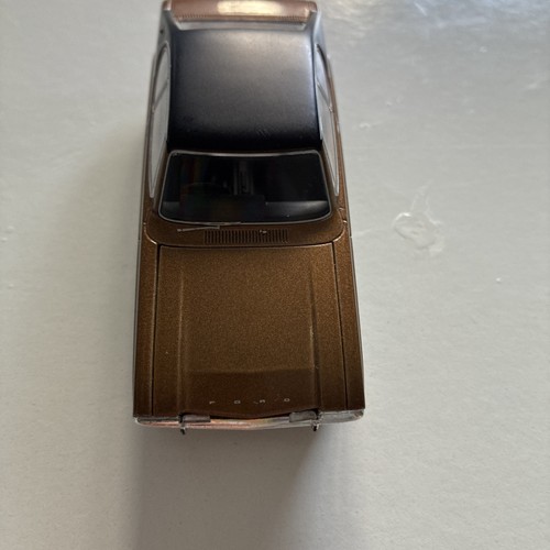 Corgi vanguards va13306 - vanguards, ford