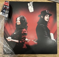 The White Stripes : Get Behind