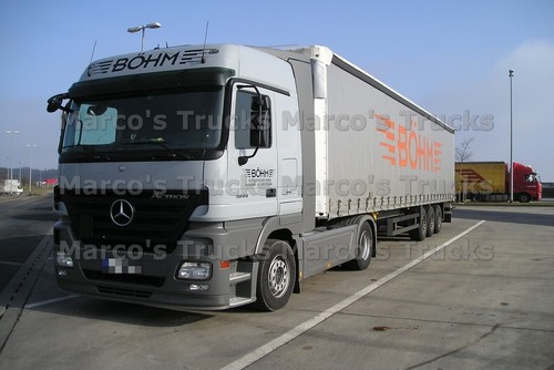 Truck photo mercedes - truck,
