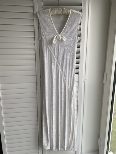 Out xile vintage white - of,