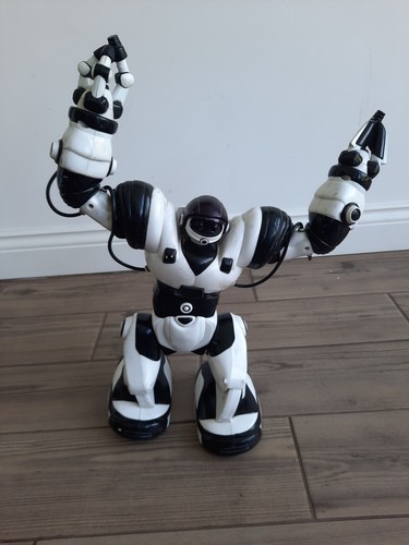 Wowwee robosapien x robot - robosapien,