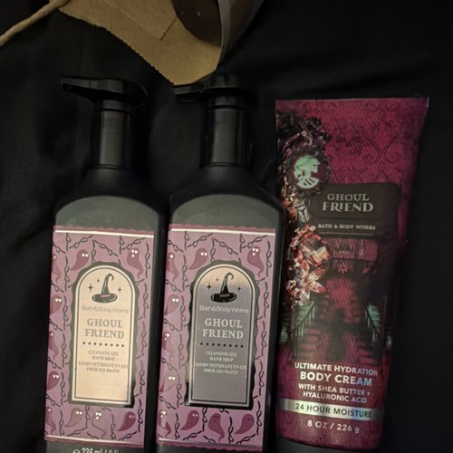 Bath body works - ghoul, friend